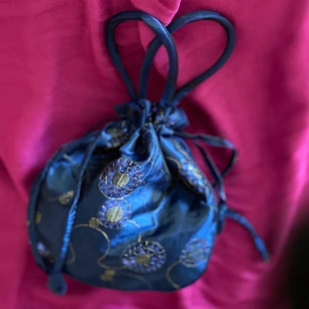 Darling Little Silky Evening Purse w Drawstring